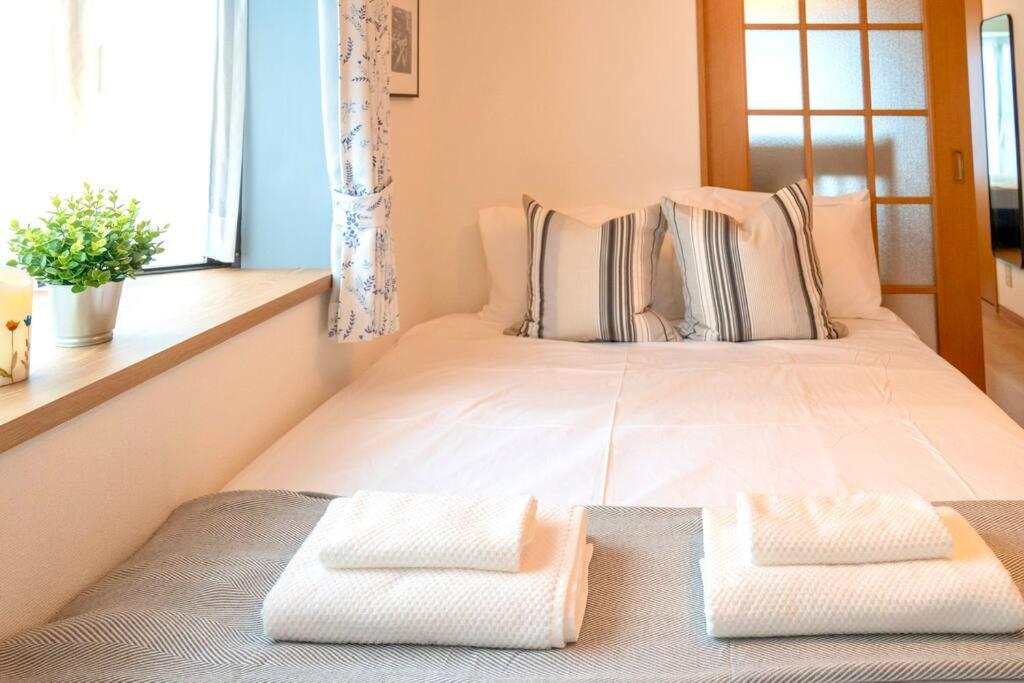新宿一站5分钟-酒馆购物街-安静品质公寓-直达皇居秋叶原-104 Tokyo prefektur Exteriör bild